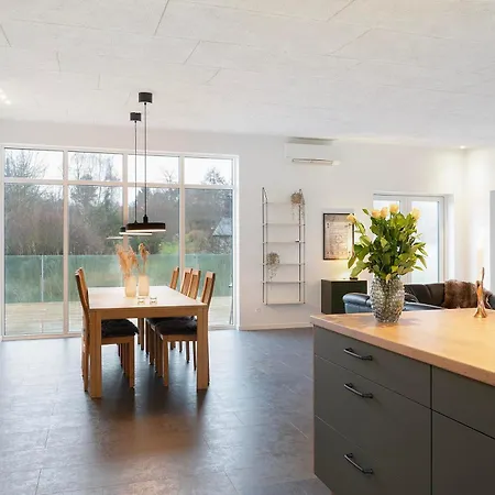 Newly Built For 8 People Close To Ferienhaus Ebeltoft