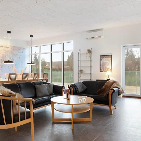 Newly Built For 8 People Close To * Ebeltoft